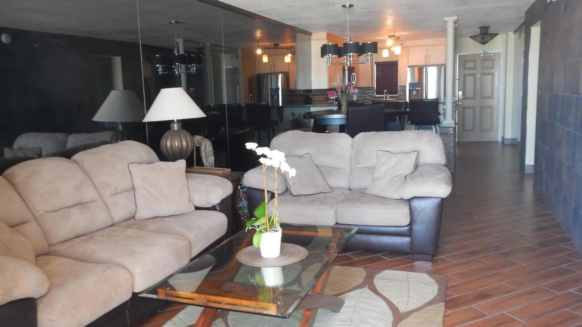 Apart-hotel Best Gulf-Front Beach View In Destin!