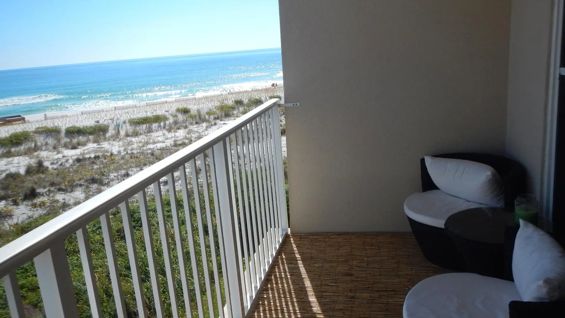 Best Gulf-Front Beach View In Destin! Destin